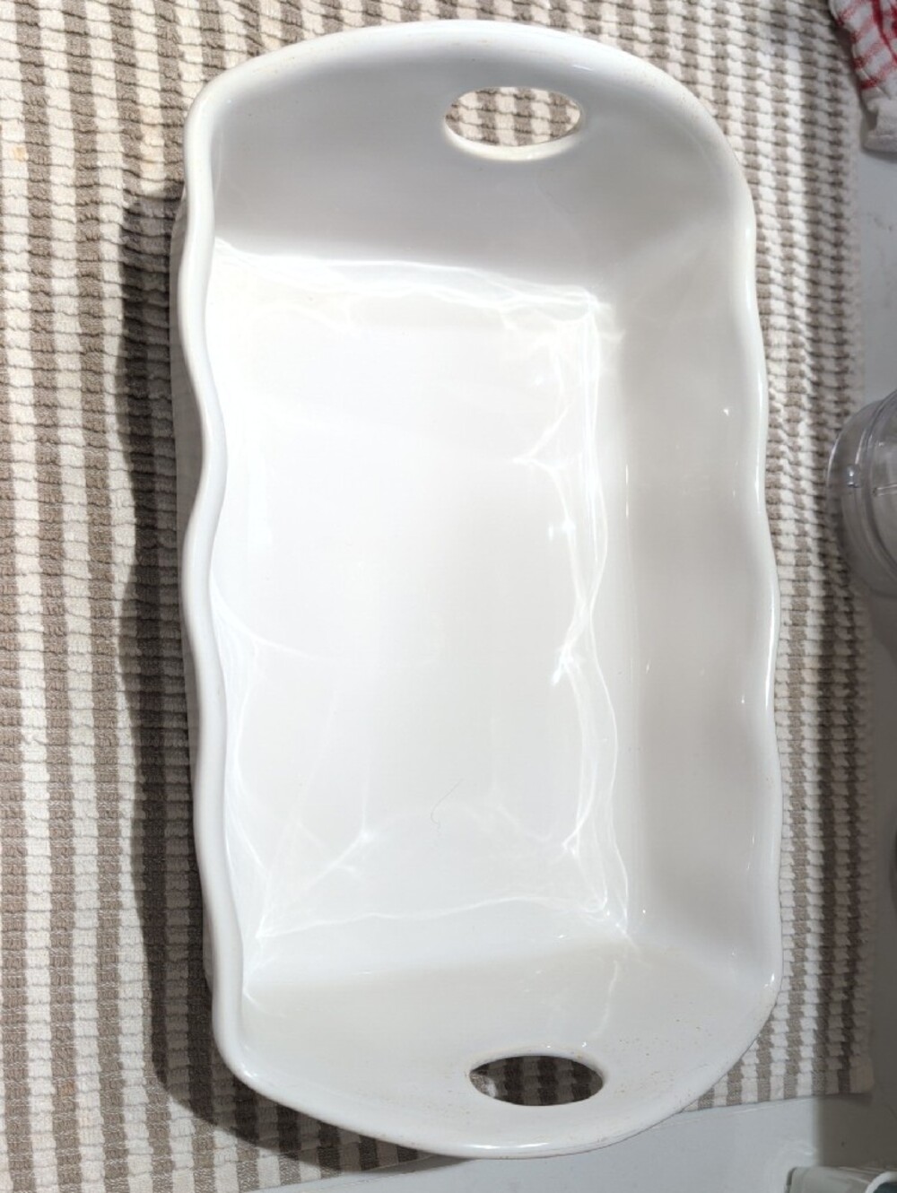 White Home Art Ceramic Plate by